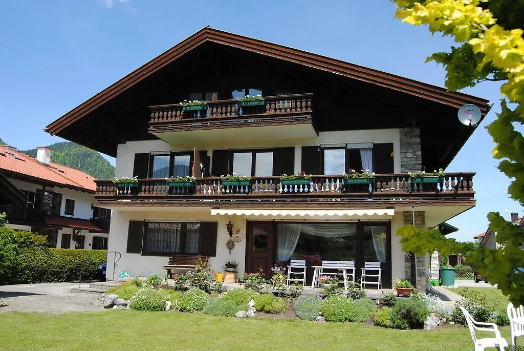 Gasthaus Gastehaus Engel Ruhpolding